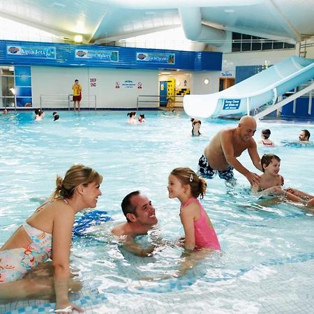3 Bed Holiday Home Пул Екстер'єр фото